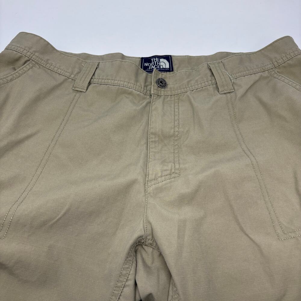 The North Face Mens Sz38 Regular Beige Cargo Shorts - Picture 2 of 6
